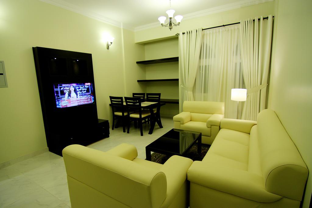 Remas Hotel Suites - Al Khoudh, Seeb, Muscat Pokoj fotografie